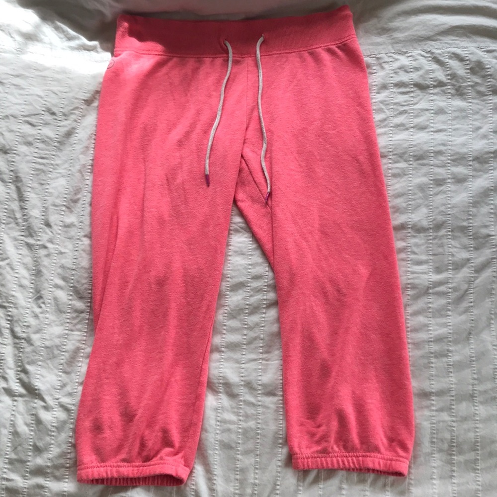 Pink American Eagle comfy capris